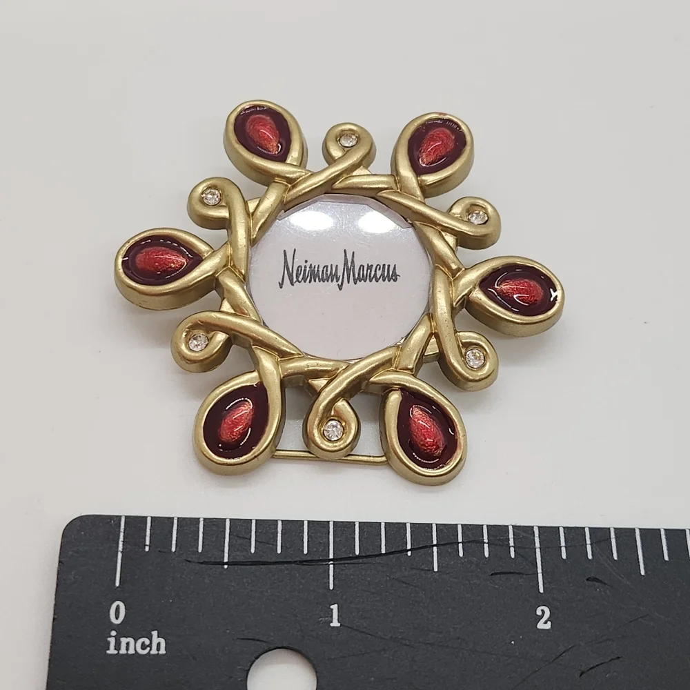 Jay Strongwater Rhinestone Clip On Brooch Photo Frame Neiman Marcus Gold Tone